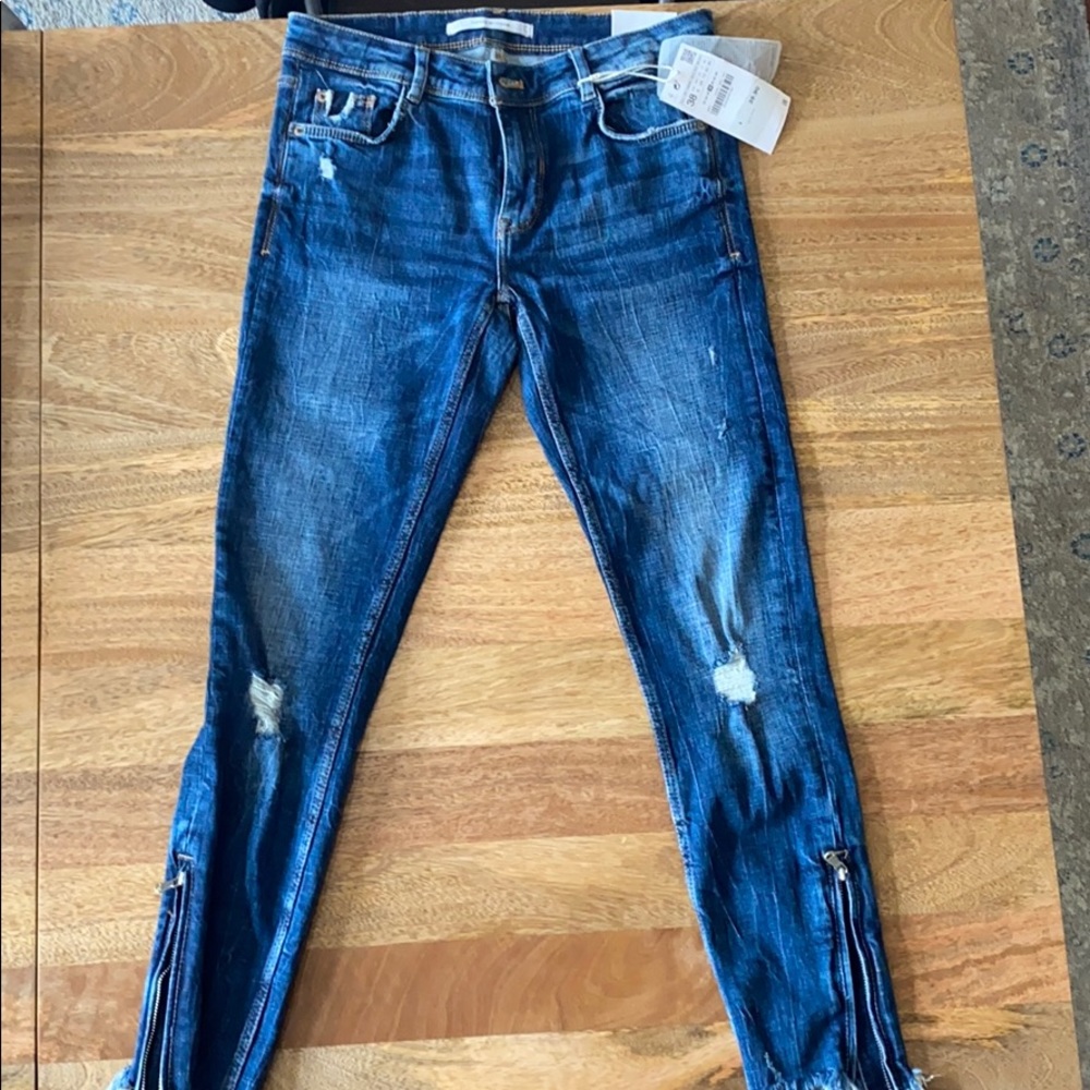 NWT Zara Distressed Jean